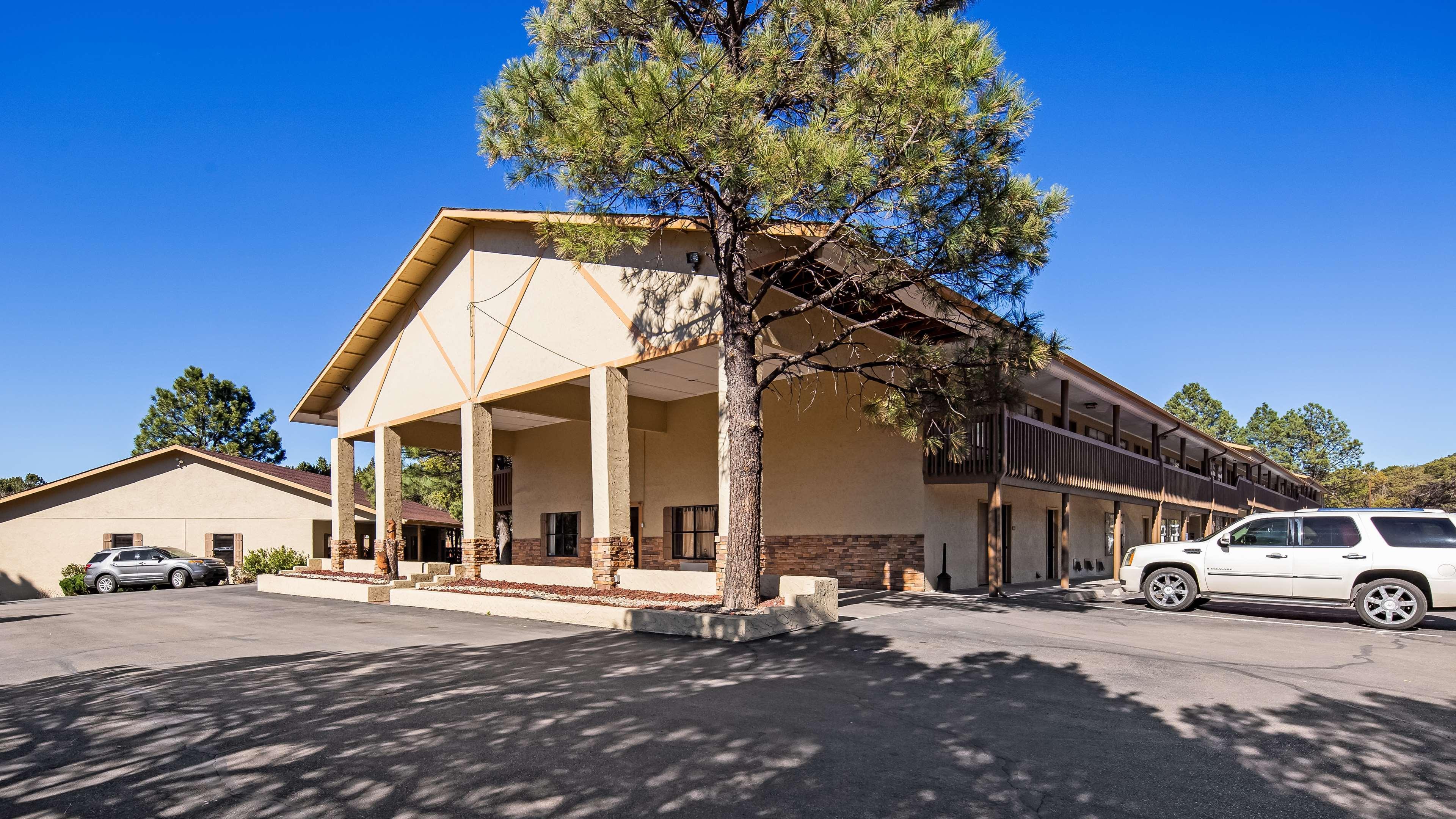 ベストウェスタン パイン スプリングス イン Ruidoso Downs エクステリア 写真